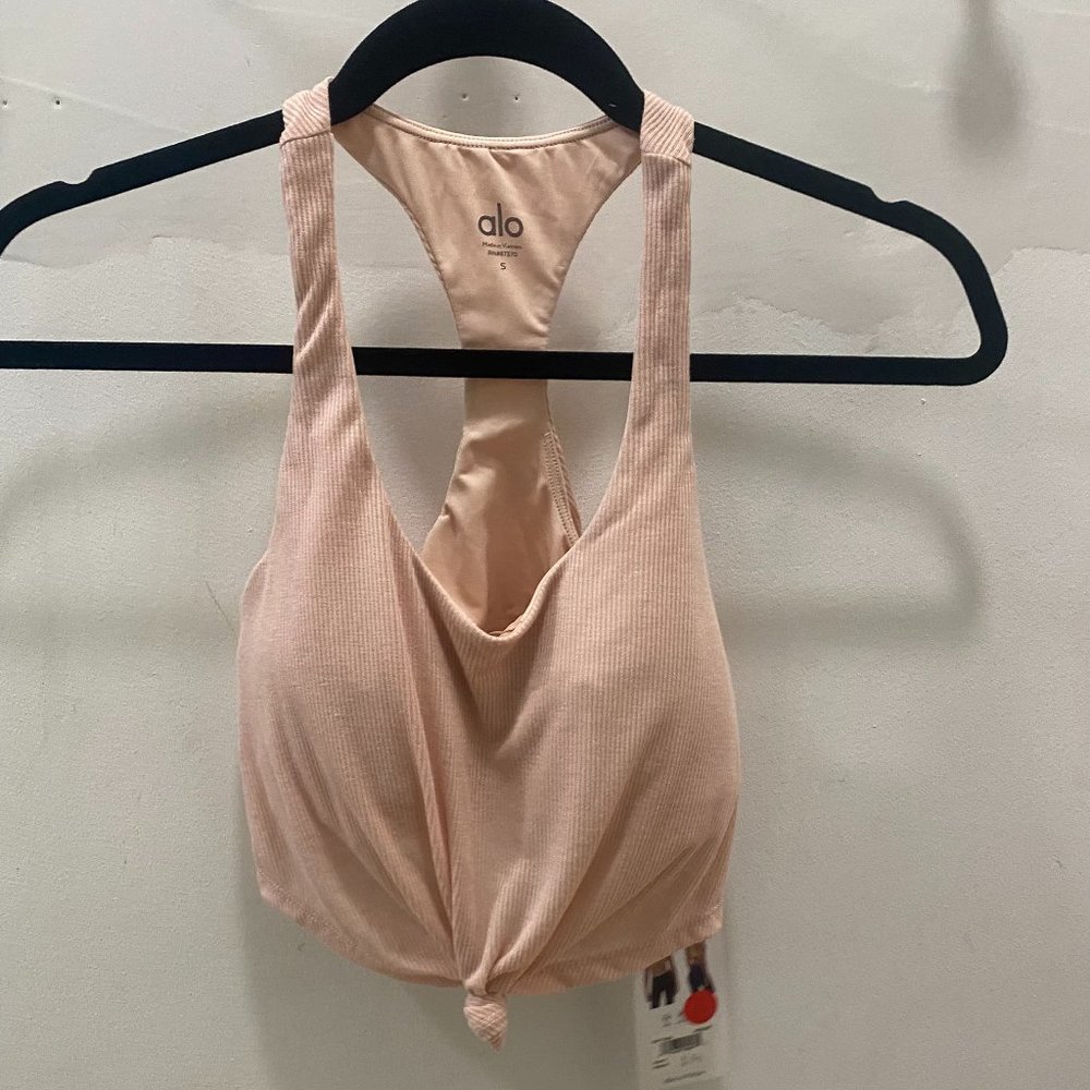 NWT Alo Knot Tank Bra in Nectar, size S
